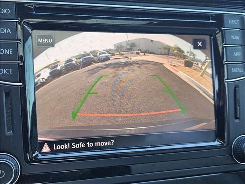 Used 2018 Volkswagen Passat 2.0T SE image 14