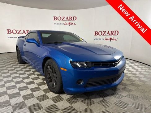 Used 2015 Chevrolet Camaro LS RWD image 1