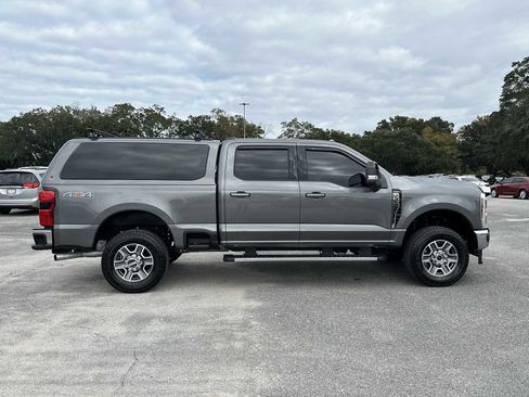Used 2025 Ford F350 Lariat image 9