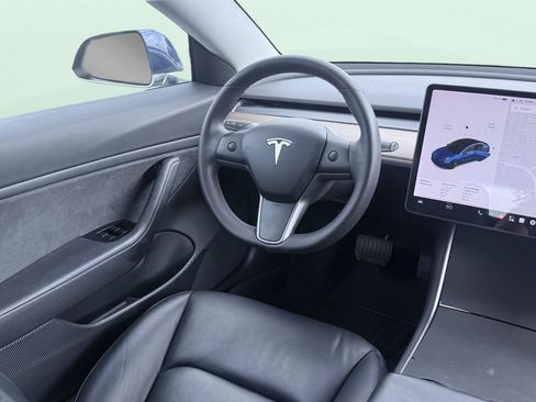 Used 2019 Tesla Model 3 Standard Range RWD image 47