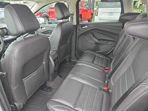 Used 2016 Ford Escape Titanium w/ Canadian Touring Package AWD/4WD image 14