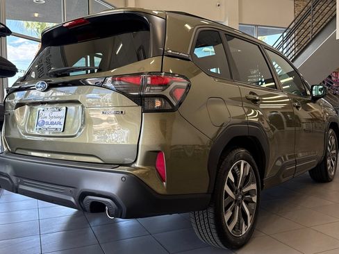 New 2026 Subaru Forester Touring AWD/4WD image 5