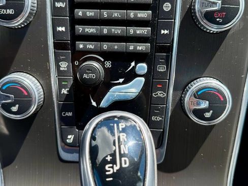 Used 2016 Volvo S60 T5 Premier image 26