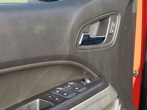 Used 2019 Chevrolet Colorado ZR2 w/ ZR2 Dusk Special Edition image 26