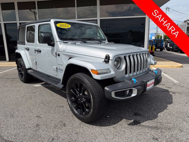 Used 2023 Jeep Wrangler Unlimited Sahara w/ Cold Weather Group AWD/4WD image 4
