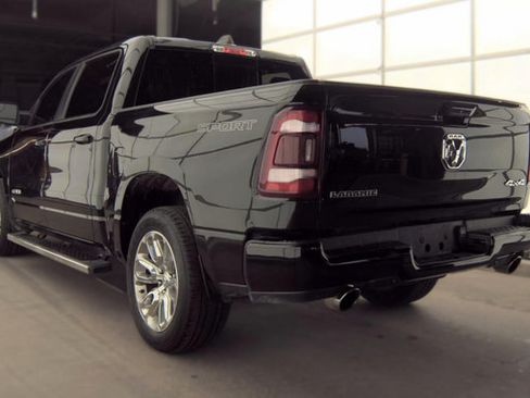 Used 2023 RAM 1500 Laramie AWD/4WD image 4