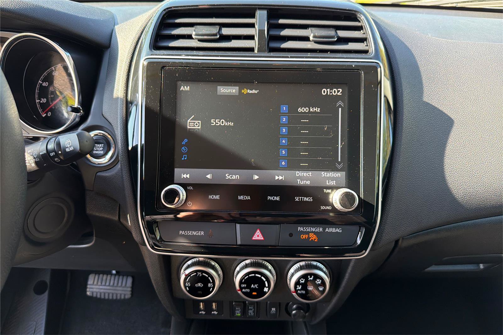 Used 2025 Mitsubishi Outlander Sport SE AWD/4WD image 13