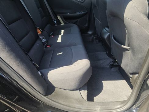 Used 2022 Chevrolet Malibu LS FWD image 21