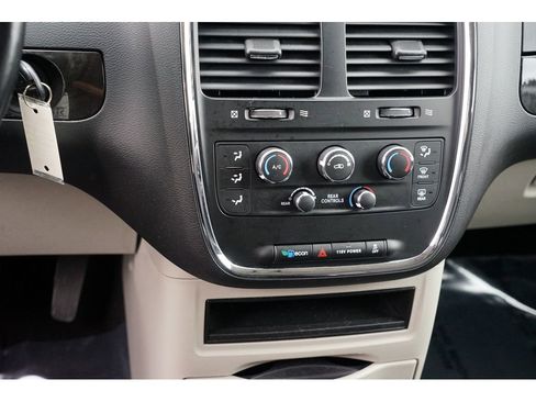 Used 2017 Dodge Grand Caravan SE w/ Power Window Group image 22