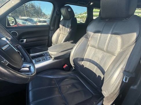 Used 2017 Land Rover Range Rover Sport HSE image 27