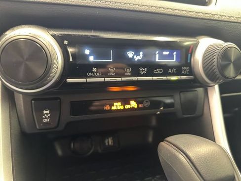Used 2023 Toyota RAV4 LE FWD image 28