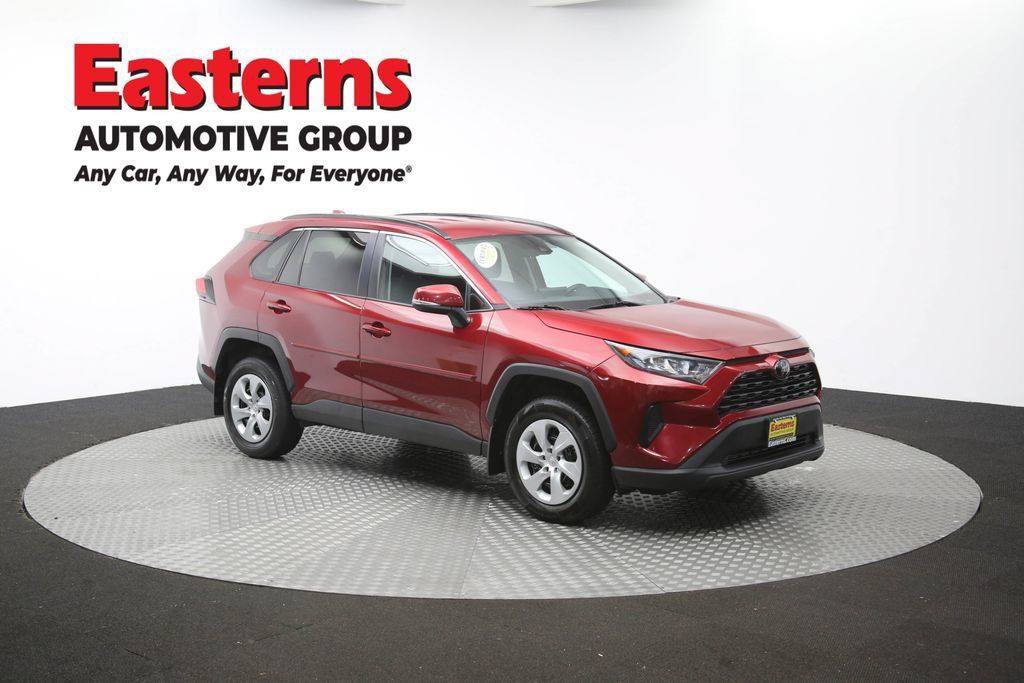 Used 2021 Toyota RAV4 LE AWD/4WD image 48