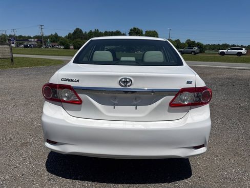 Used 2013 Toyota Corolla LE FWD image 11