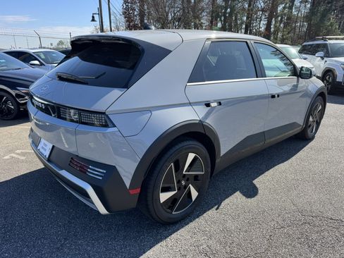 New 2026 Hyundai Ioniq 5 SE RWD image 5