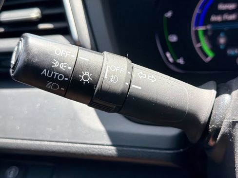 Used 2019 Honda Insight Touring image 28
