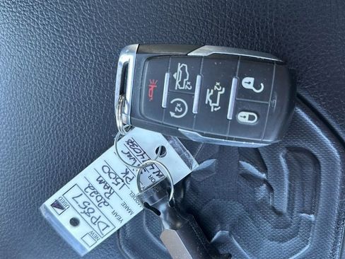 Used 2022 RAM 1500 Laramie image 34