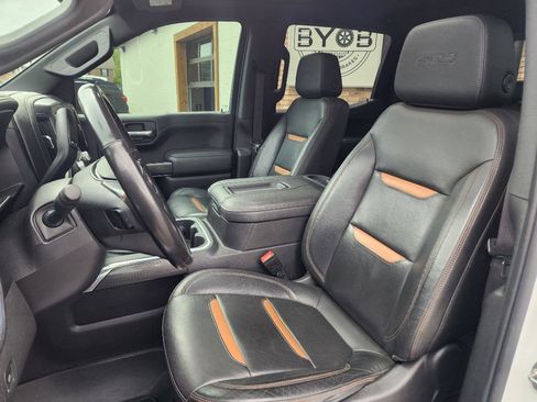 Used 2021 GMC Sierra 1500 AT4 w/ AT4 Preferred Package AWD/4WD image 17