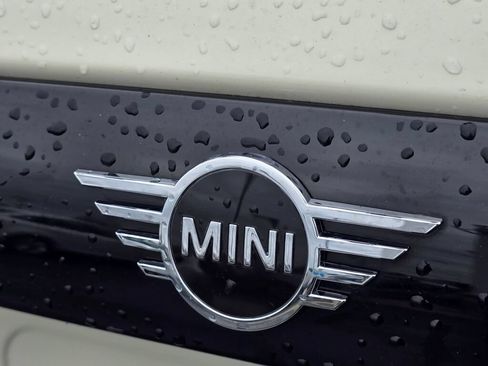 Used 2019 MINI Cooper 2-Door Hardtop FWD image 13