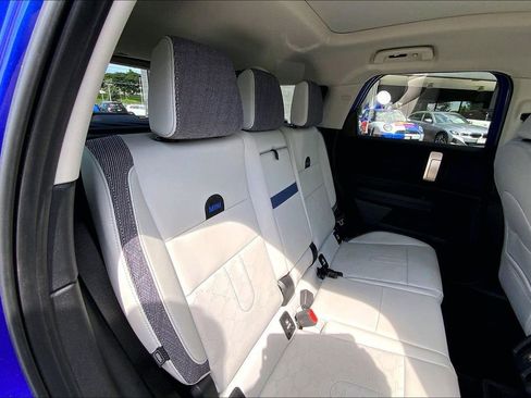 Certified 2025 MINI Cooper Countryman S w/ Comfort Package Max image 29