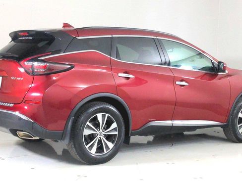 Used 2019 Nissan Murano SV w/ Premium Package AWD/4WD image 3