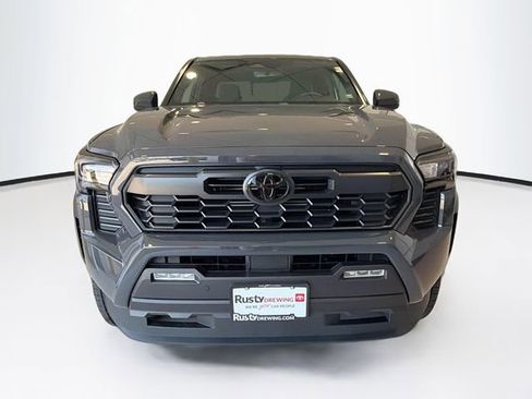 Certified 2026 Toyota Tacoma TRD Off-Road w/ TRD Off Road Upgrade Package AWD/4WD image 2