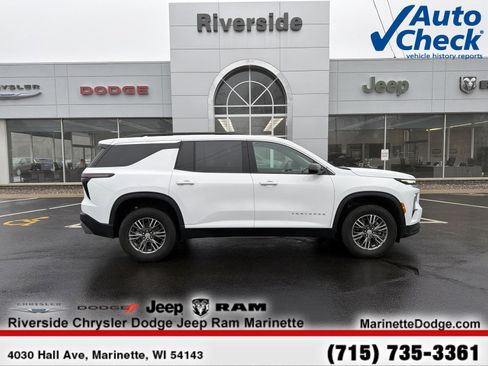 Used 2025 Chevrolet Traverse LT AWD/4WD image 1