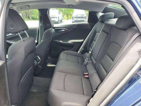 Used 2022 Chevrolet Malibu LT FWD image 28