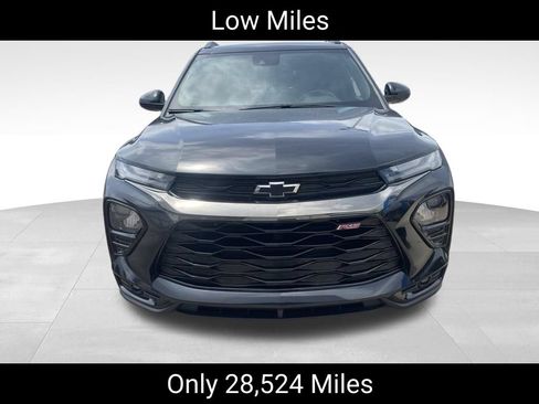 Certified 2023 Chevrolet TrailBlazer RS w/ Convenience Package FWD image 2