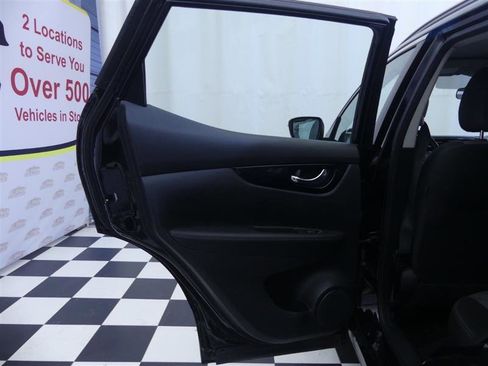 Used 2019 Nissan Rogue Sport SV w/ Technology Package image 26