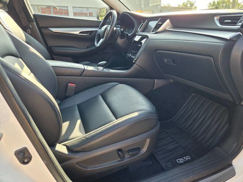 Used 2021 INFINITI QX50 Luxe image 36