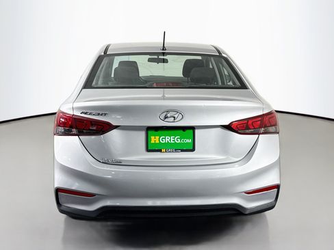 Used 2019 Hyundai Accent SE FWD image 8