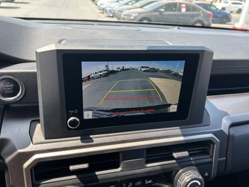 Used 2025 Toyota 4Runner SR5 image 11