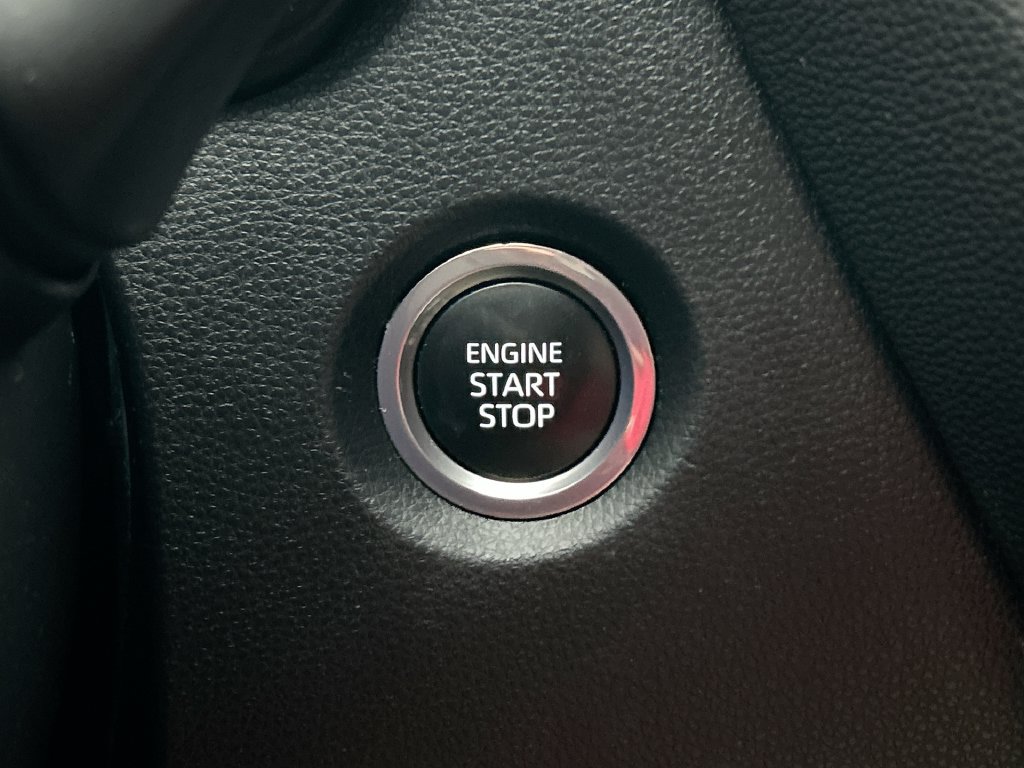 Used 2024 Toyota Corolla SE FWD image 18