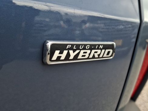Used 2023 Ford Escape SE w/ PHEV Premium Package FWD image 31