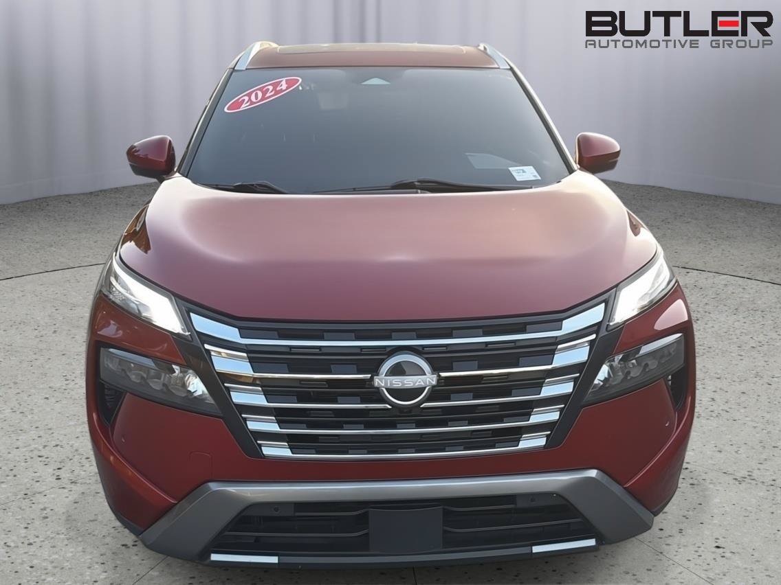 Used 2024 Nissan Rogue SL w/ SL Premium Package FWD image 9