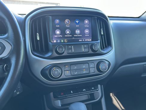 Used 2022 Chevrolet Colorado LT w/ LT Convenience Package image 30