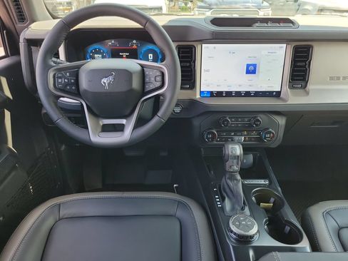New 2026 Ford Bronco Outer Banks AWD/4WD image 12