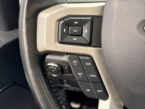 Certified 2022 Ford F250 Lariat AWD/4WD image 30