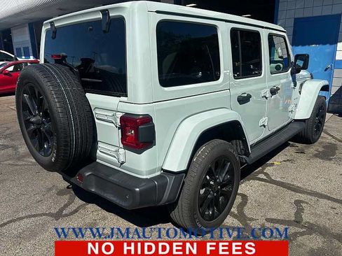 Used 2024 Jeep Wrangler Unlimited Sahara w/ Safety Group AWD/4WD image 3