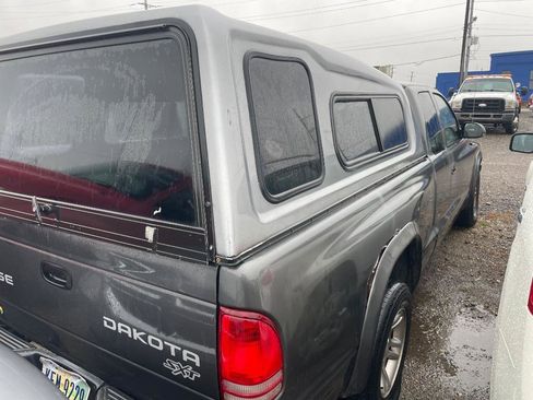 Used 2003 Dodge Dakota Base image 7