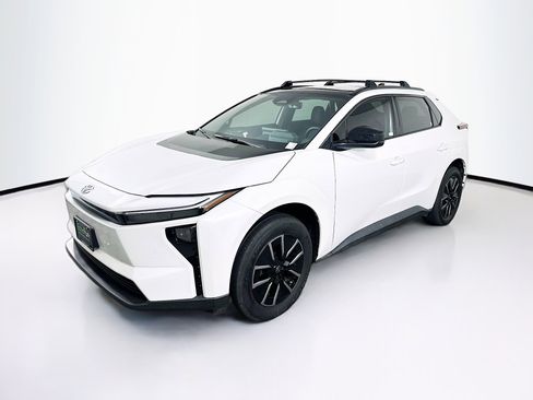 Used 2026 Toyota bZ FWD image 3