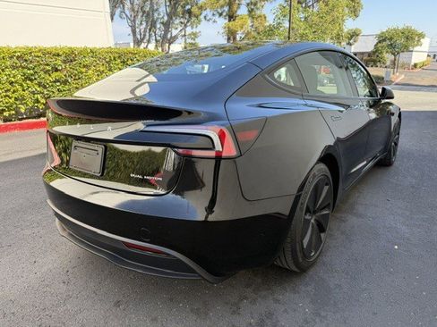 Used 2025 Tesla Model 3 Long Range AWD/4WD image 3