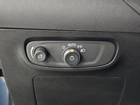 Certified 2024 Buick Encore GX Sport Touring AWD/4WD image 30