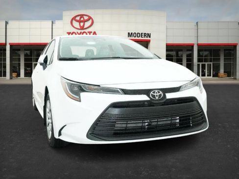 New 2026 Toyota Corolla LE image 31