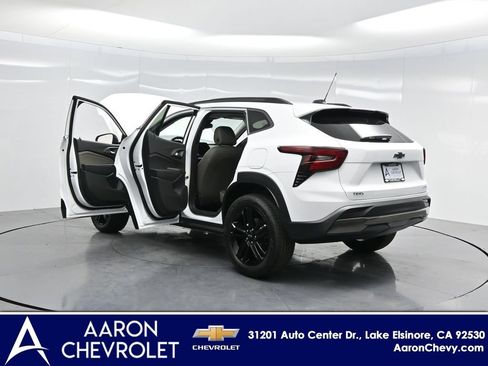 New 2026 Chevrolet Trax ACTIV image 46