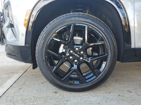 New 2026 Chevrolet Traverse RS w/ LPO, Floor Liner Package image 6