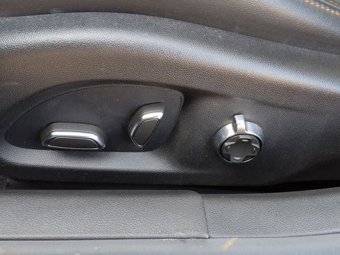 Used 2024 Cadillac CT5 Sport w/ Technology Package image 17