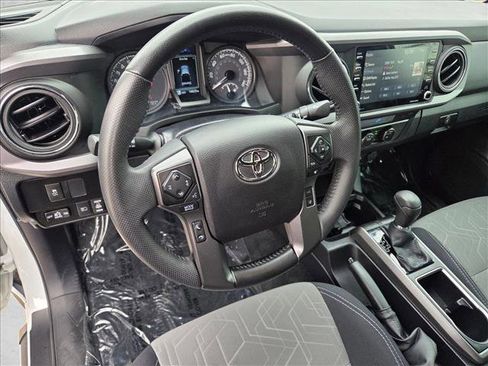 Certified 2022 Toyota Tacoma TRD Sport w/ Technology Package image 10