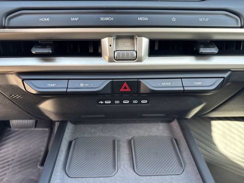 New 2027 Kia Telluride EX FWD image 28