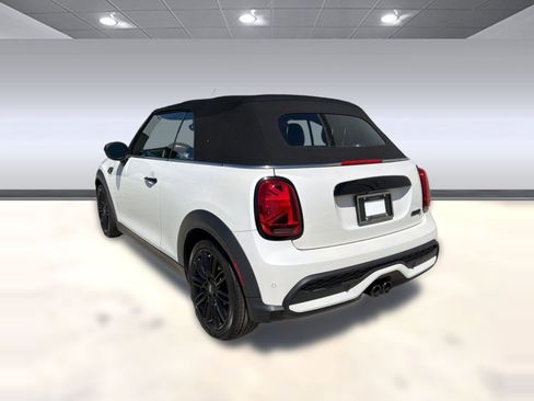 Used 2024 MINI Cooper S w/ Signature Upholstery Package FWD image 3